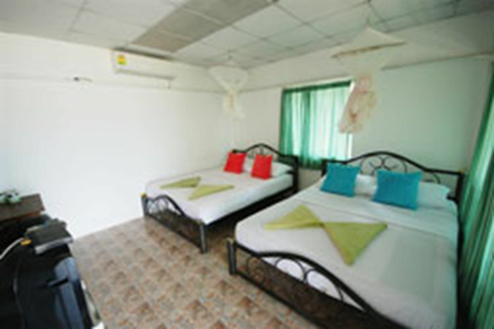 Tohko Beach Resort 피피섬 외부 사진